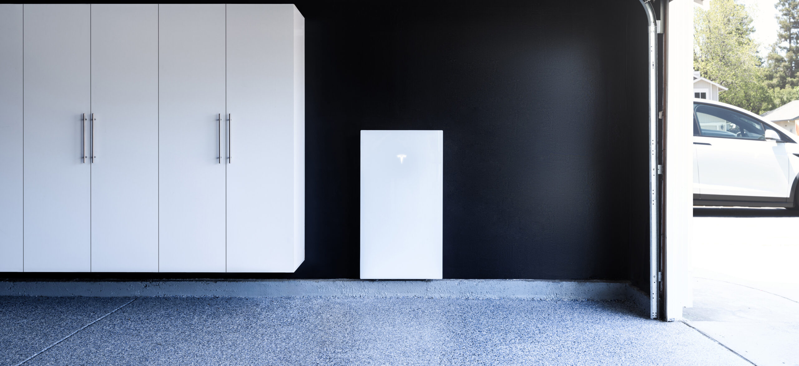 Solar Battery Blackout Protection